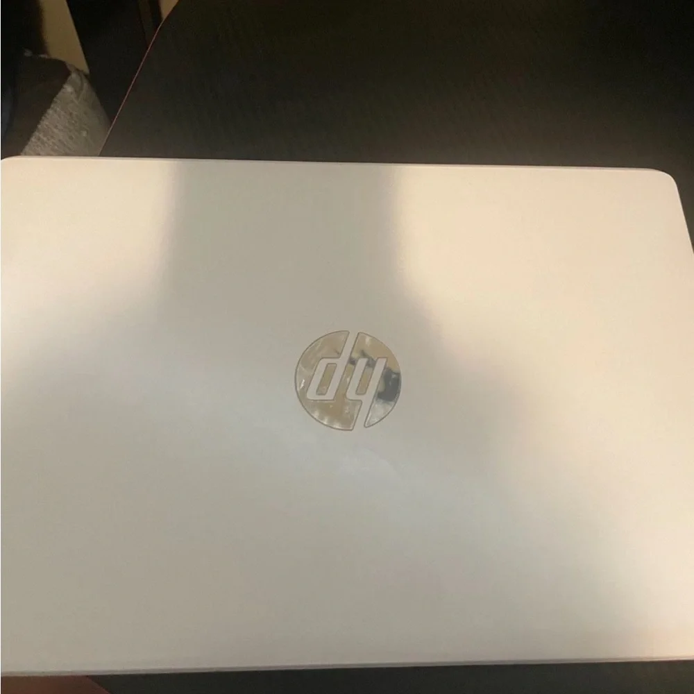 HP Stream 11-ak0035nr Intel Celeron N4000 1.1-2.6Ghz 4GB/32GB/11.6